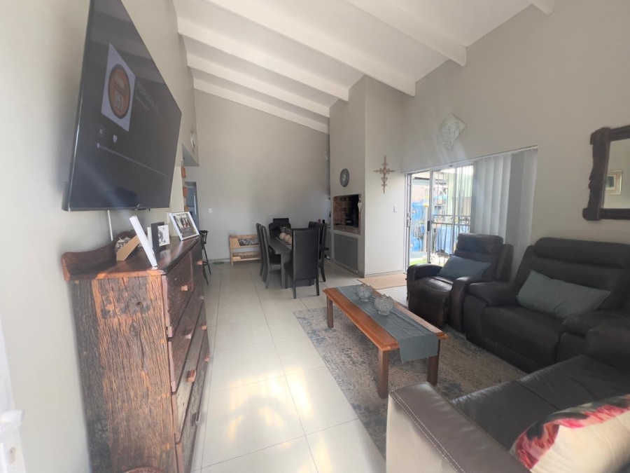 2 Bedroom Property for Sale in Vredenburg Western Cape